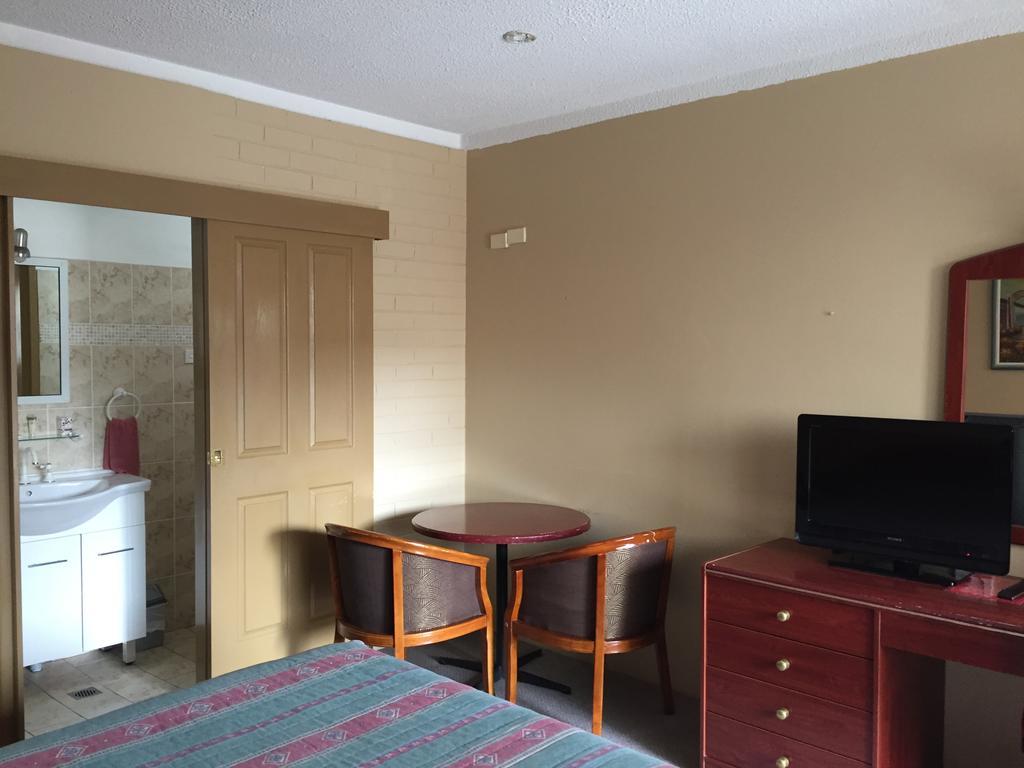 ليزمور New Olympic Motel الغرفة الصورة