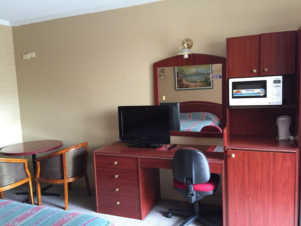 ليزمور New Olympic Motel الغرفة الصورة