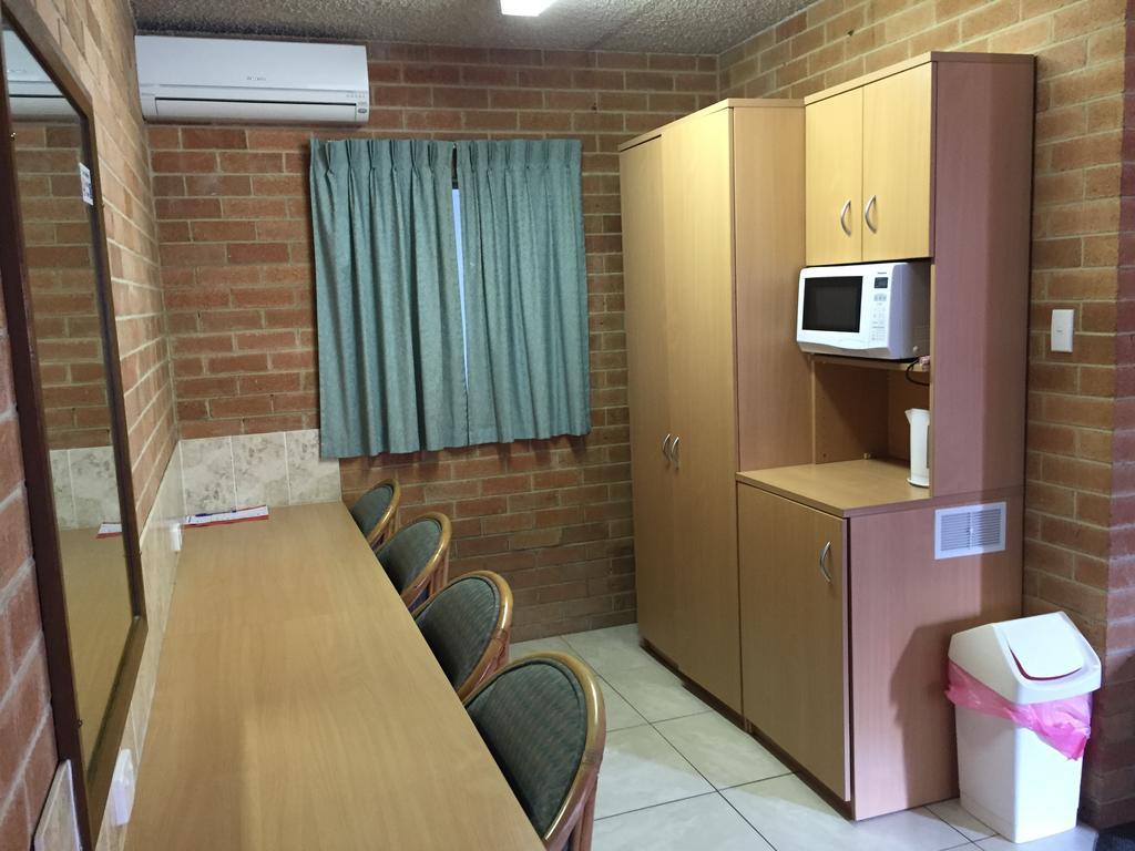 ليزمور New Olympic Motel الغرفة الصورة