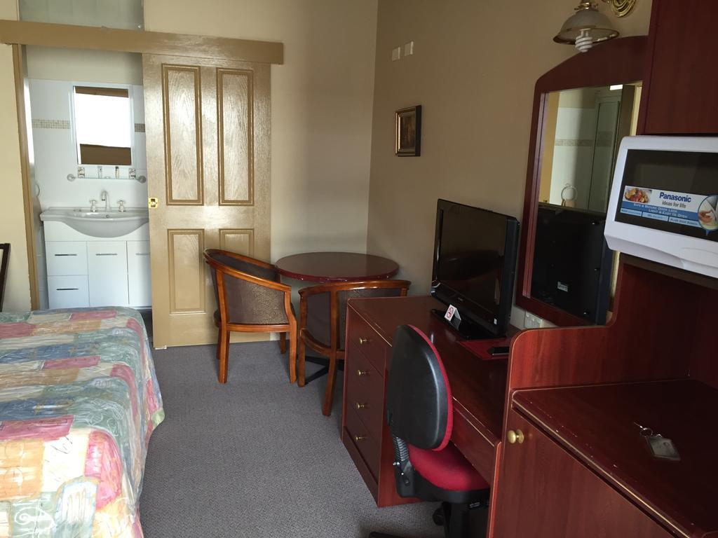 ليزمور New Olympic Motel الغرفة الصورة